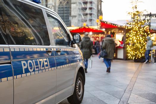 Die Polizei Im Einsatz Auf Dem Nurnberger Christkindlesmarkt